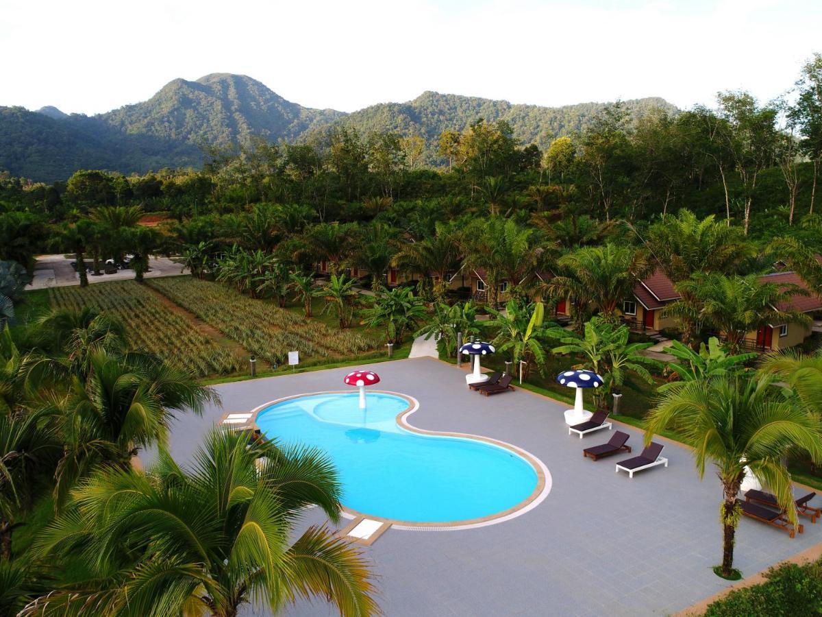Katathong Golf Resort & Spa Phang Nga Exterior photo